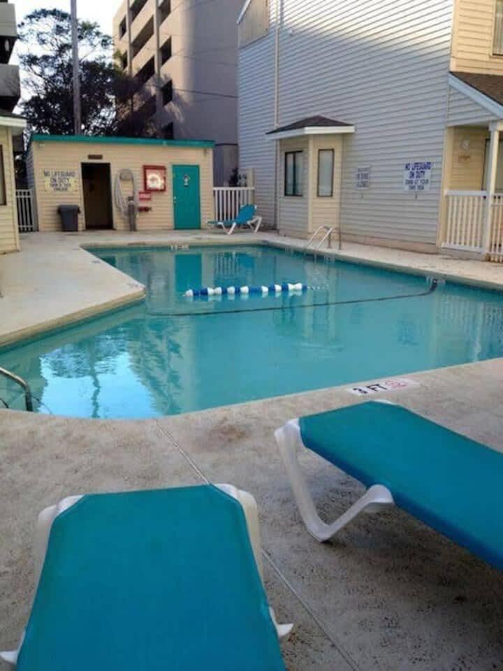 *Delightful Family Beach Retreat*Pool, Steps To The Sand*H32-3 Myrtle Beach Exterior photo