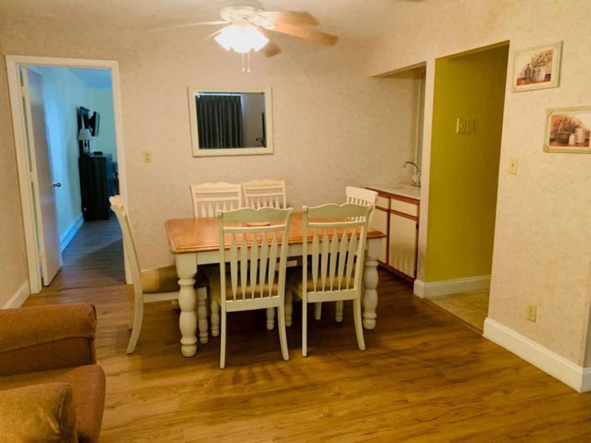 *Delightful Family Beach Retreat*Pool, Steps To The Sand*H32-3 Myrtle Beach Exterior photo